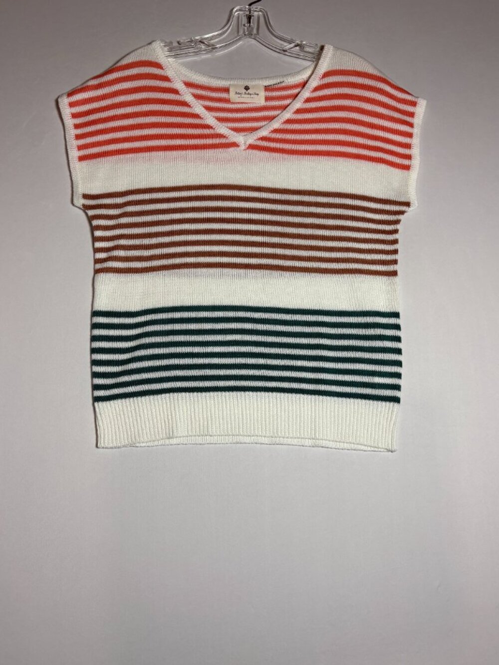Betsey's Boutique Knit V-Neck Striped Sweater Size S